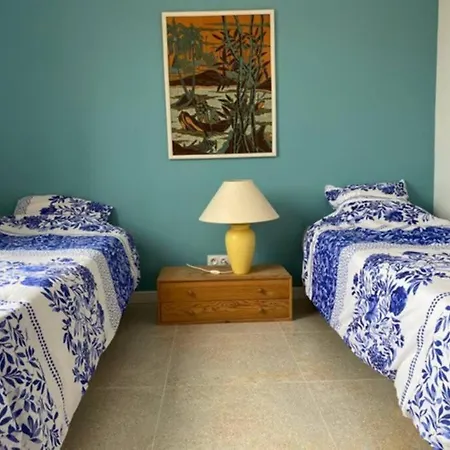 Appartement Vues Exceptionnelles Mer, Port Et Toits De *